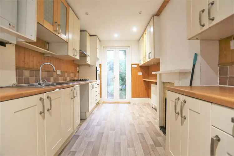 6 Bedroom House to Rent Near Preston Park