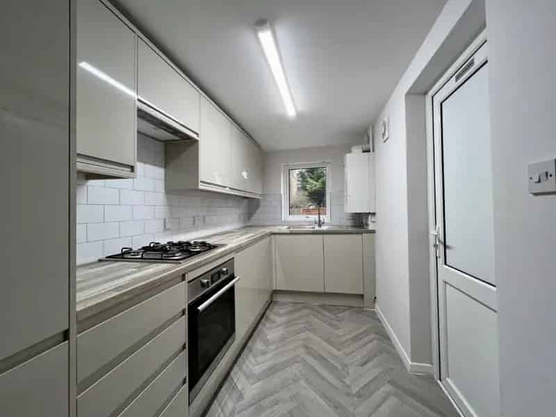 2 Bedroom House for Sale in Chatham