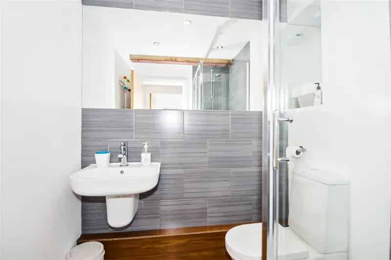 2 Bedroom Apartment Shoreditch Brick Lane