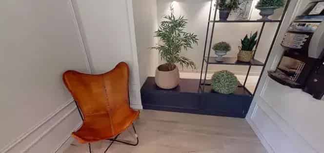 1 Room Flat 64m² London - Furnished Studio with En-Suite