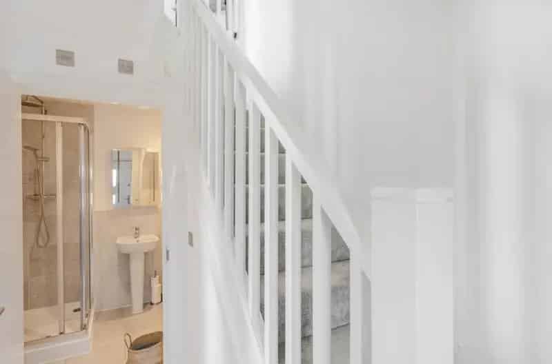 2 Bed 2 Bath Modern Home for Sale - Open Plan Living & Parking