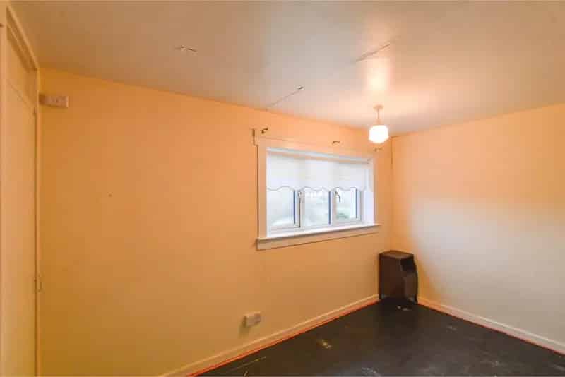 3 Bed Terraced House - Modernisation Needed