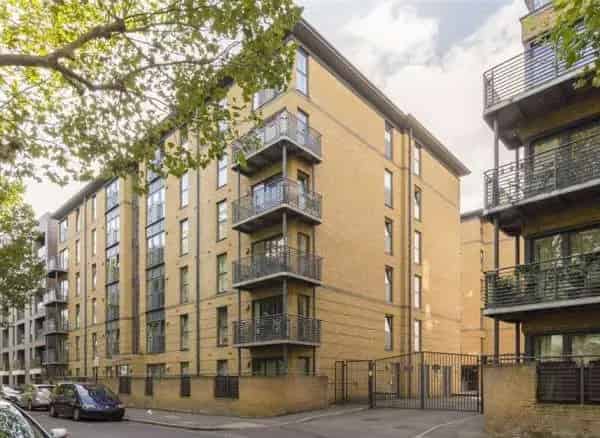 3 Bed Flat near Bermondsey Station - Balcony & Lift
