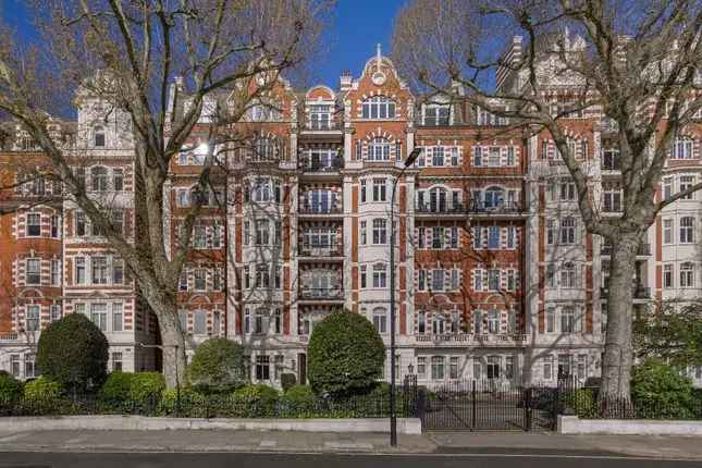 5 Bedroom Apartment in St John's Wood NW8
