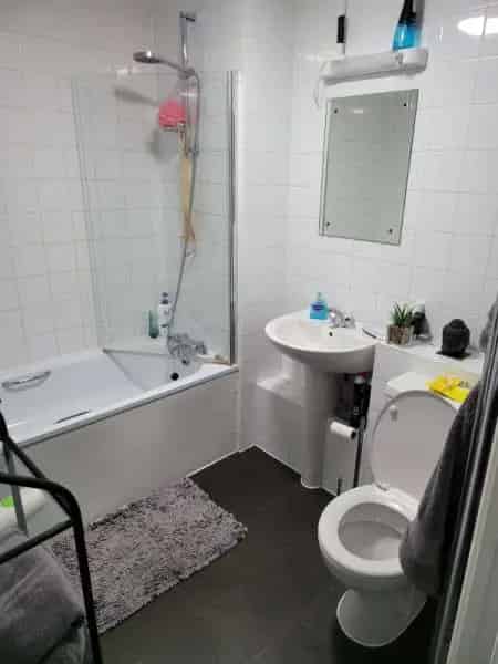 Flat For Rent , Upminster Road South, London, England