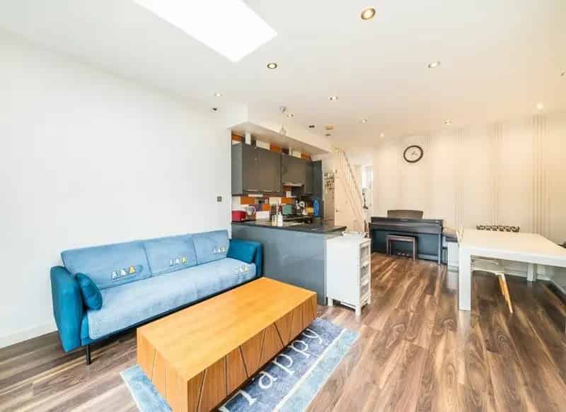 Four Bedroom Victorian Family Home Wimbledon South Park Gardens