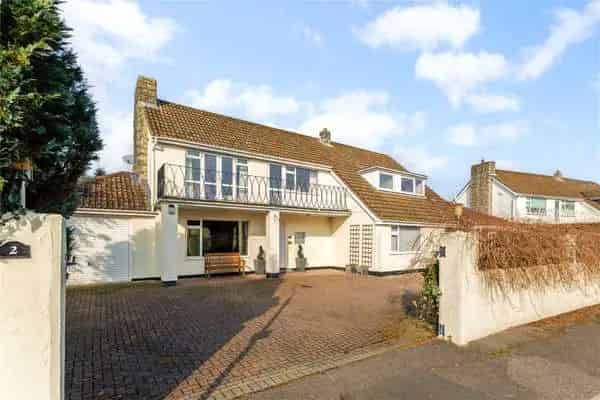 5 Bedroom Detached House Talbot Woods Bournemouth