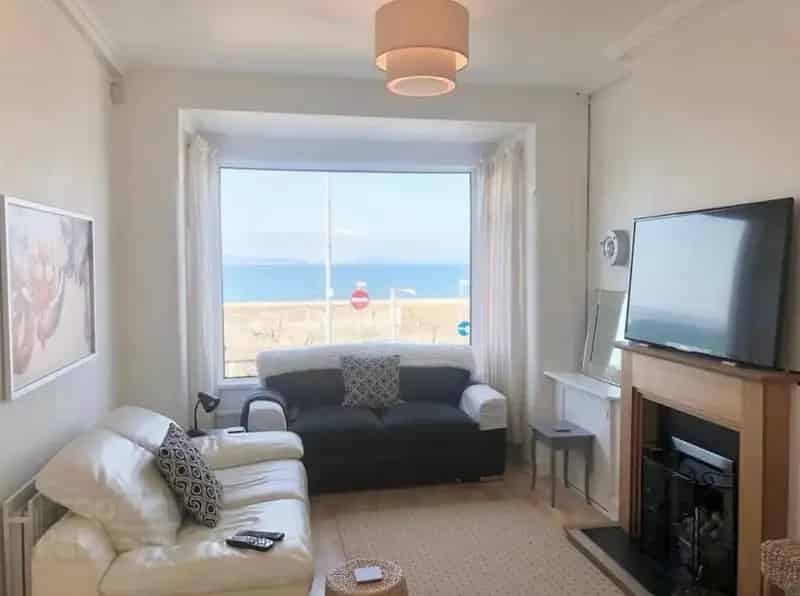 Seafront Apartment Bangor Furnished Rates Included