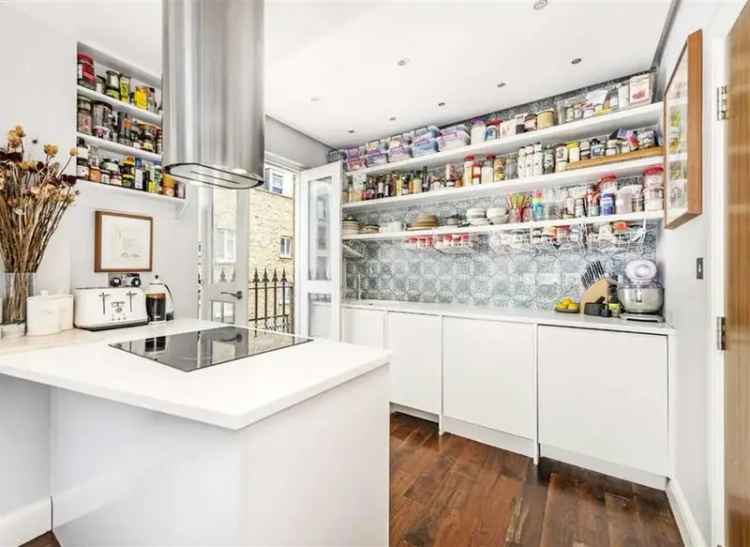 One Double Bedroom Apartment Hackney Road