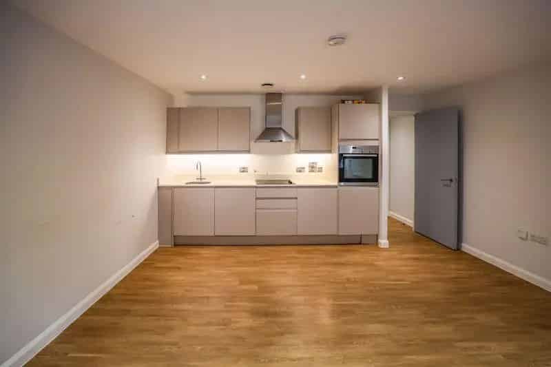 1 Bedroom Apartment for Sale