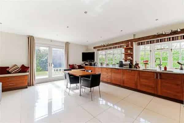 Family Home in Windlesham, Surrey