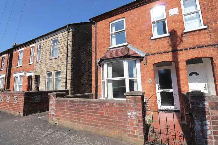 3 Bedroom Semi Detached House Kempston