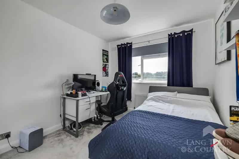 4 Bed House for Sale in Plymstock - Extended Family Home