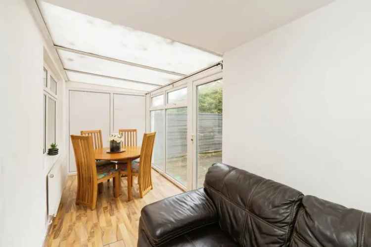 3 Bedroom House To Let Monton Village Fully Furnished 1055 SQ FT