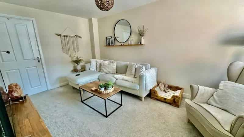 2 Bedroom House To Rent Available July 31 2025
