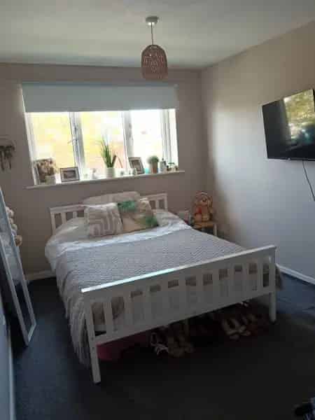 2 Bed Flat Lytham St Annes Near Beach and Shops