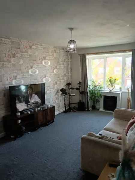 Flat For Rent in Borough of Fylde, England