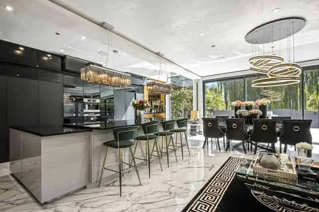 Architectural Gem Hadley Wood Modern Luxury Family Home