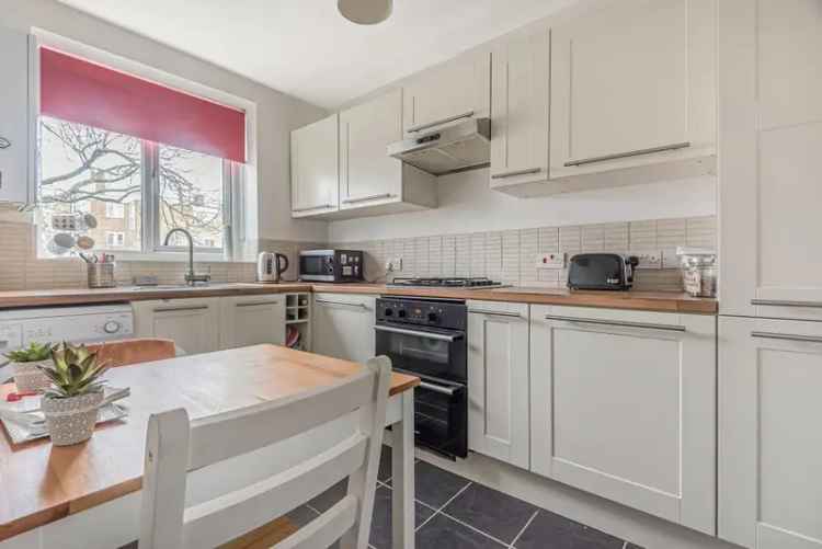 One Bedroom Apartment Putney Heath Near Putney Roehampton