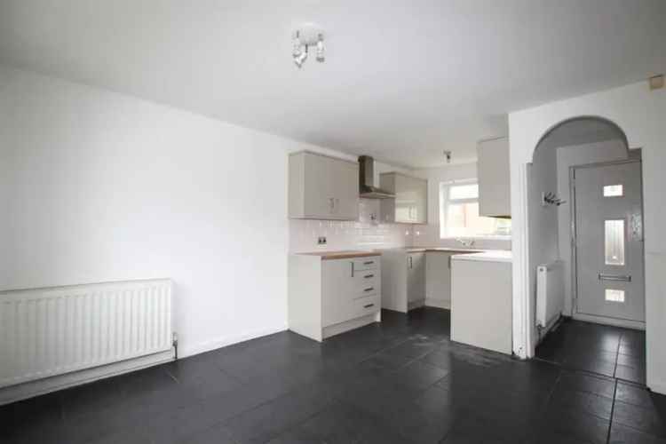 3 Bedroom Townhouse in Wyke Near Motorway and Rail