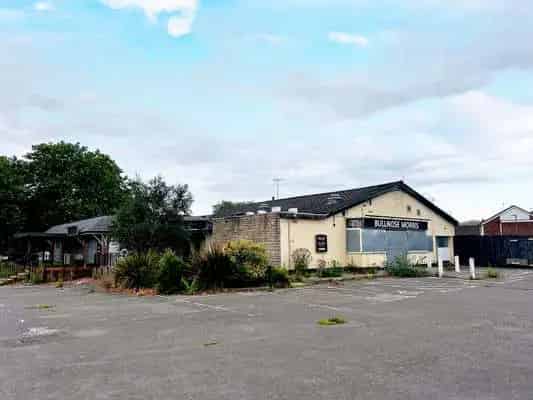 Pub to Rent Cowley Oxford Detached Single Storey 3 Bedrooms Large Car Park