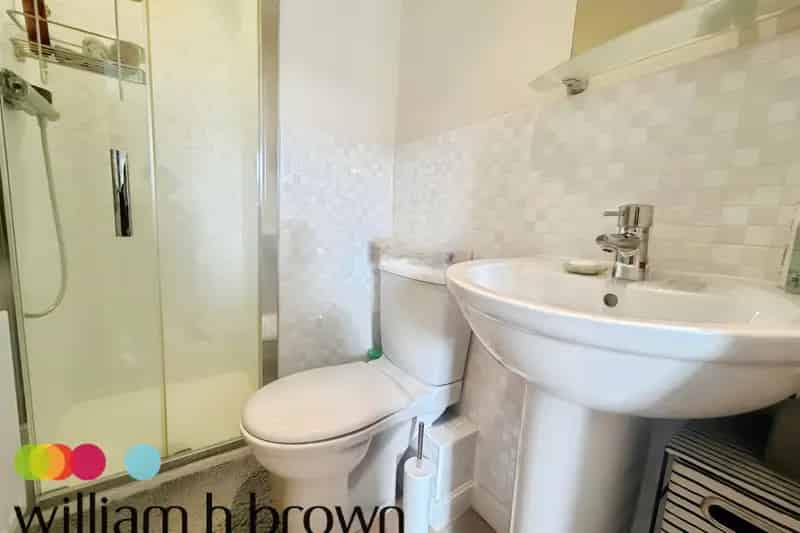 Three Storey Townhouse for Rent - Family Home Near Amenities