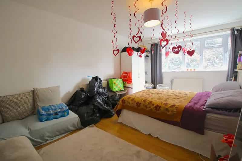 5 Bedroom Flat to Rent near Aldgate East
