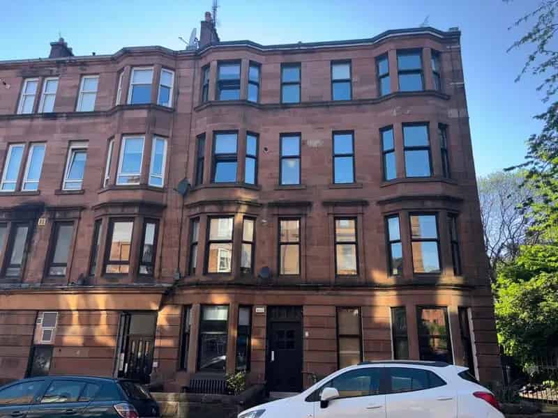 1 Bedroom Furnished Apartment to Rent in West End