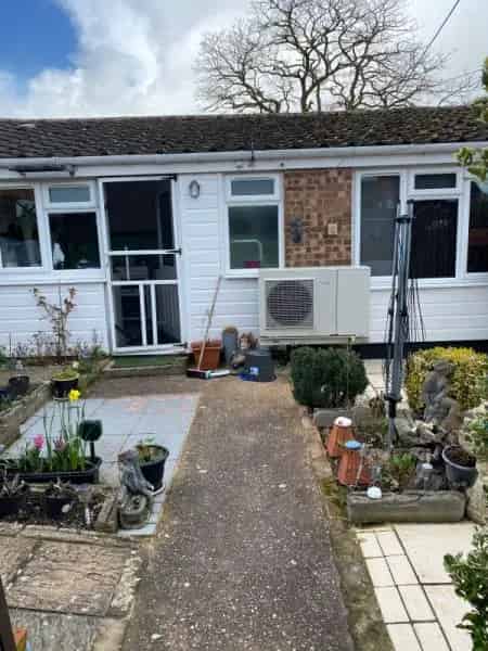House with New Kitchen Garden Bus Route