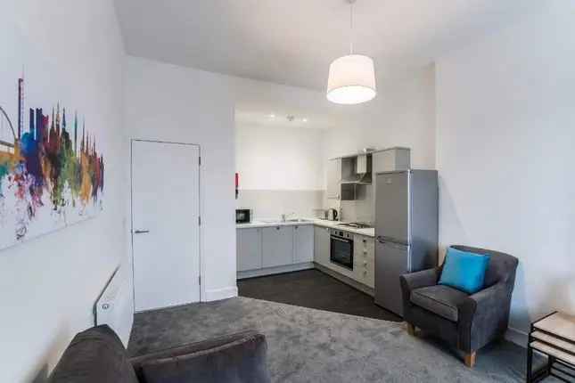 Flat to rent in Argyle Street, Finnieston, Glasgow G3