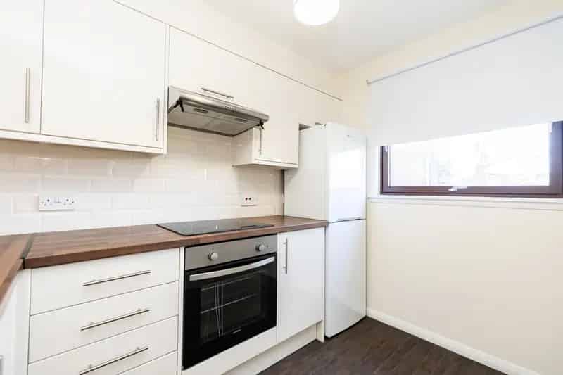 2-Bedroom Flat near Aberdeen City Centre and RGU