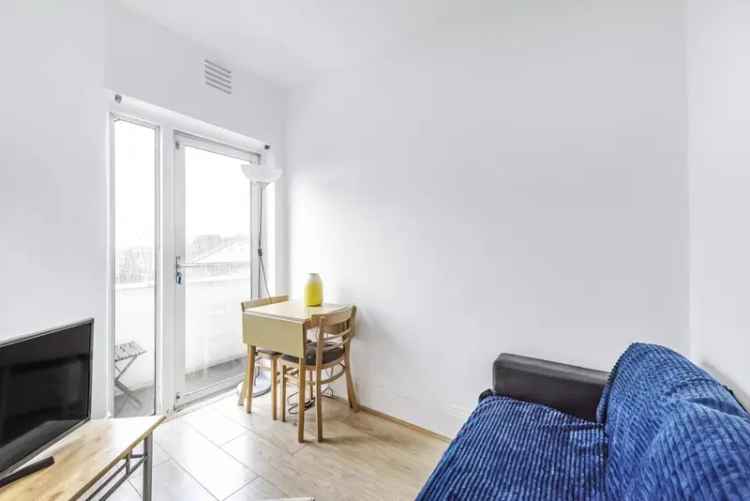 West Hampstead 2-Bed Apartment Near Tube Station