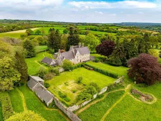 Glanolmarch Mansion: Victorian Country Home with Development Potential