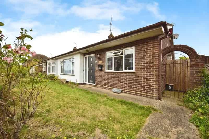 2 Double Bedroom Bungalow in Lower Halstow