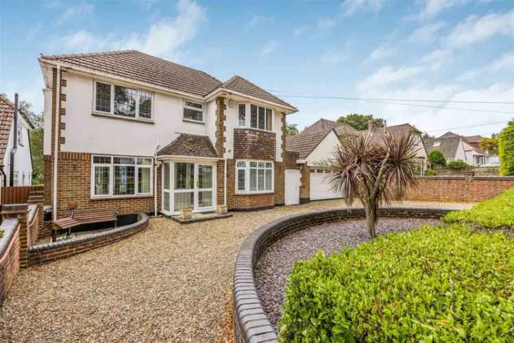 3 Bedroom Detached House for Sale Near JP Morgan and Kings Park