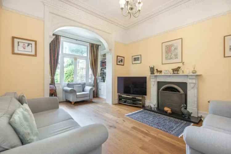 5 Bedroom Detached House for Sale Near Ealing Broadway