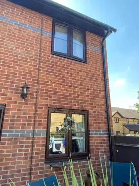 Family Home Near Parks Schools and Transport