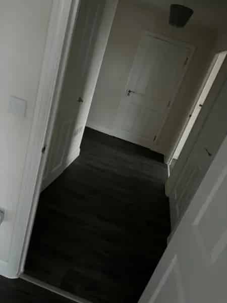 Large 2 Bedroom Flat Yate Open Plan Kitchen Shower