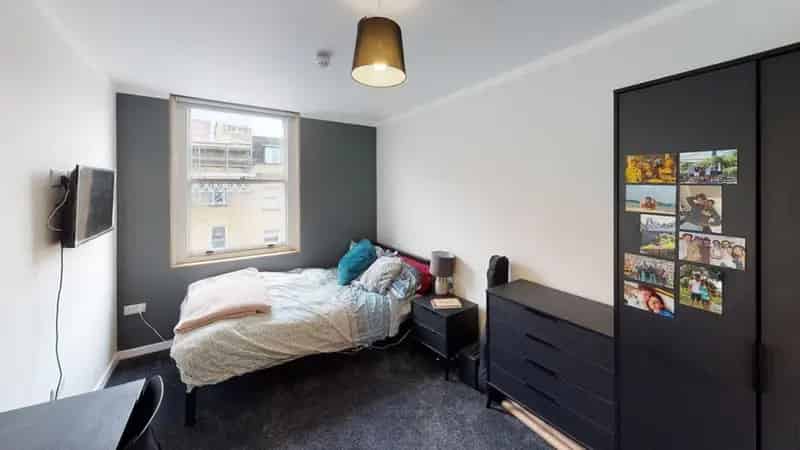 4 Bedroom Flat to Rent in Bristol - Student Home