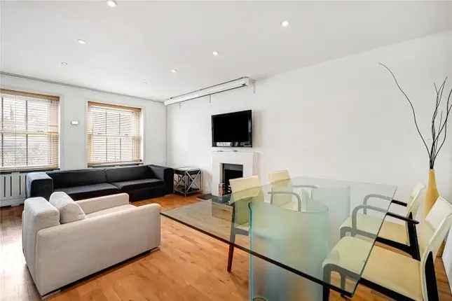 Maisonette to rent in Ennismore Gardens, Knightsbridge, London SW7