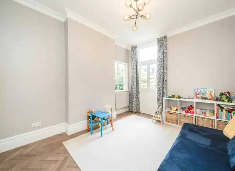 Four Bedroom Family House West Ealing Near Ealing Broadway Station