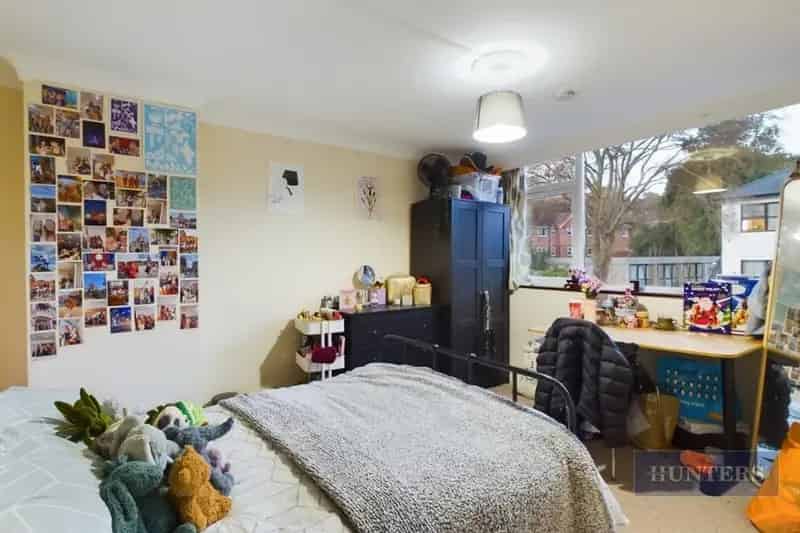 3 bedroom House
 To Let