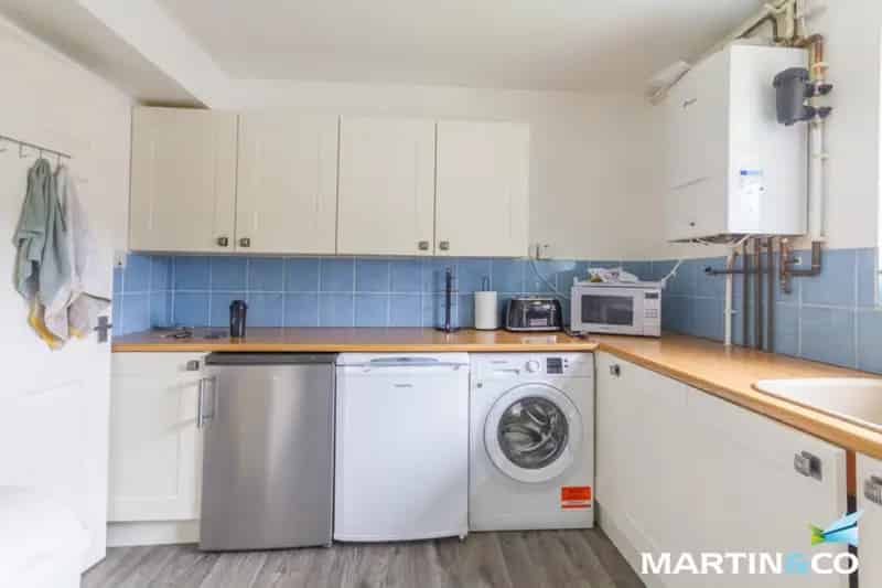 2 Bedroom Flat To Rent Available 09082025