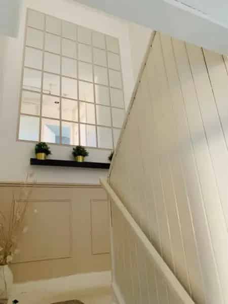 2 Bed House with Back Garden
