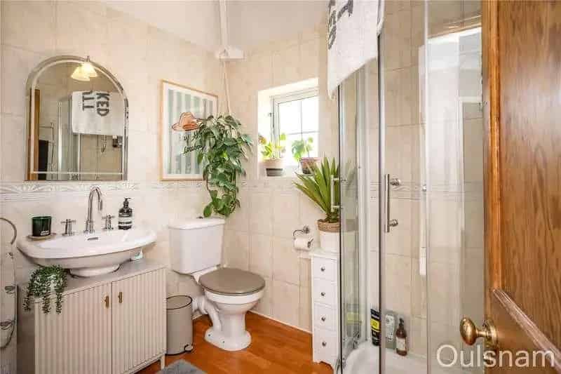 4 Bed House for Sale Near Bromsgrove Town Centre