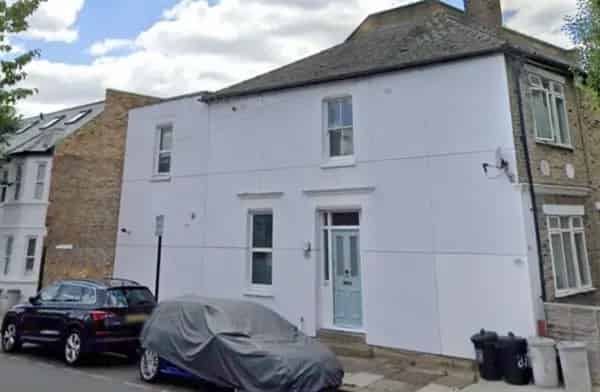 3 Bed Semi Detached House Near Westfield