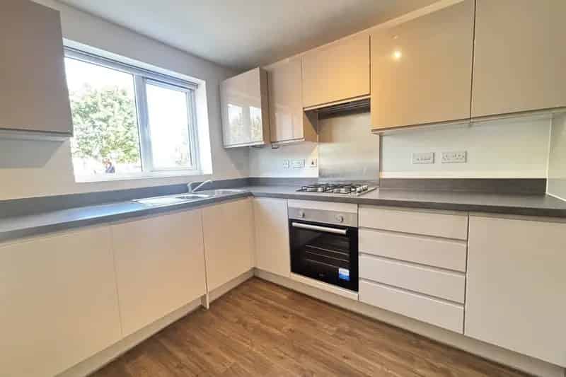 Three Bedroom House for Rent Zero Deposit Available
