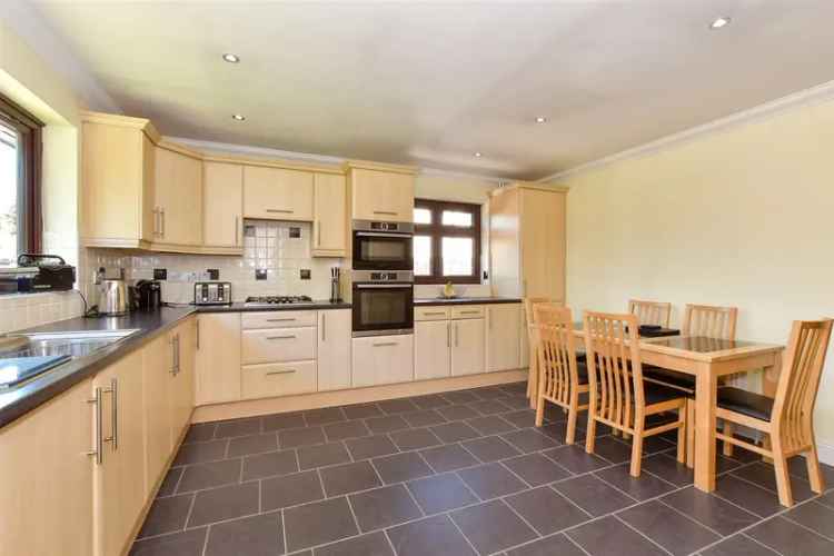 4 bedroom detached bungalow for sale