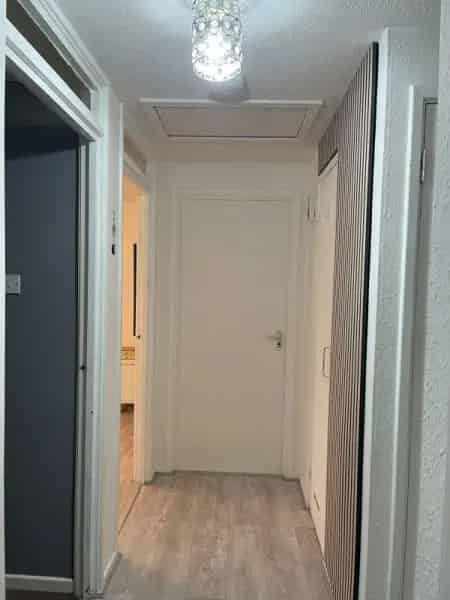 1 Bedroom Flat with Large Kitchen and Storage