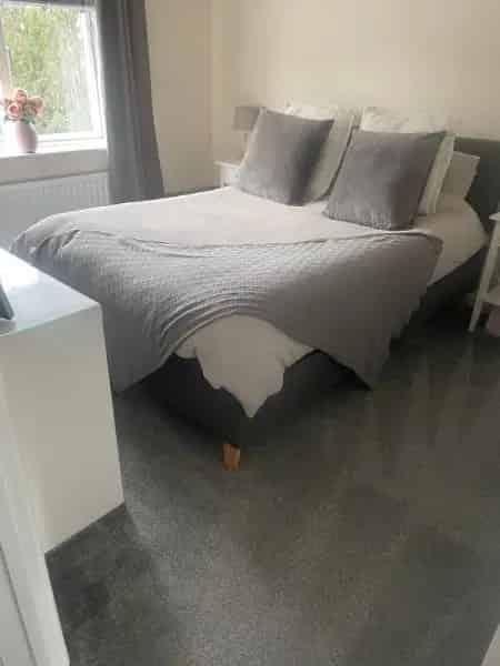 End of Terrace House with Garden Parking and Storage